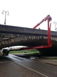 Sous un pont