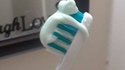 Dentifrice paresseux