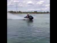 Jetski surpuissant