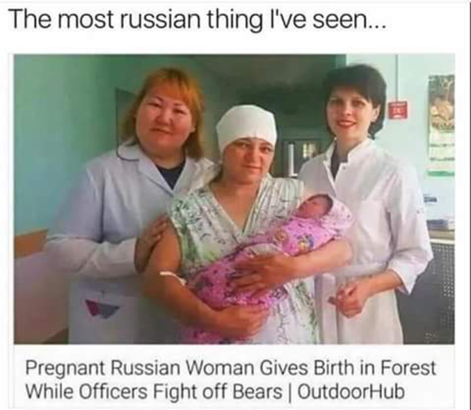"Une femme enceinte donne naissance dans la forêt pendant que les policiers combattent les ours".
