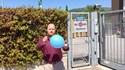 Ballon qui éclate dans une chambre sourde