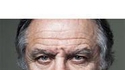 Il arrive...