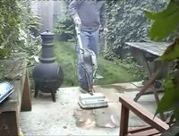 Eteindre un incendie avec un aspirateur