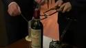 Comment « débouchonner » un 1961 Château Petrus (~15'000€) en gardant le bouchon intact.
