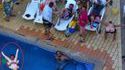 Déconnade à la piscine