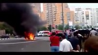 Explosion d'une voiture