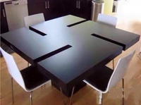 Une table