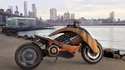 Moto électrique de chez Newron Motors, habillage bois