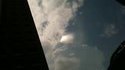 Un nuage change de forme instantanément