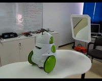 Un robot capable de se reconnaitre
