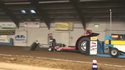 Tracteur explosif