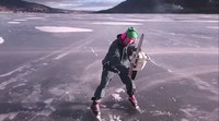 Tronçonneuse sur glace
