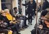 Pour avoir de la place dans le metro