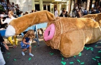 Entrez dans la peluche