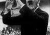 Hitler annonce qu'il a une ouverture... avec Eva peut-être ?