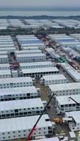 Le plus grand camp de quarantaine de la ville chinoise de Guangzhou est en cours de construction.
