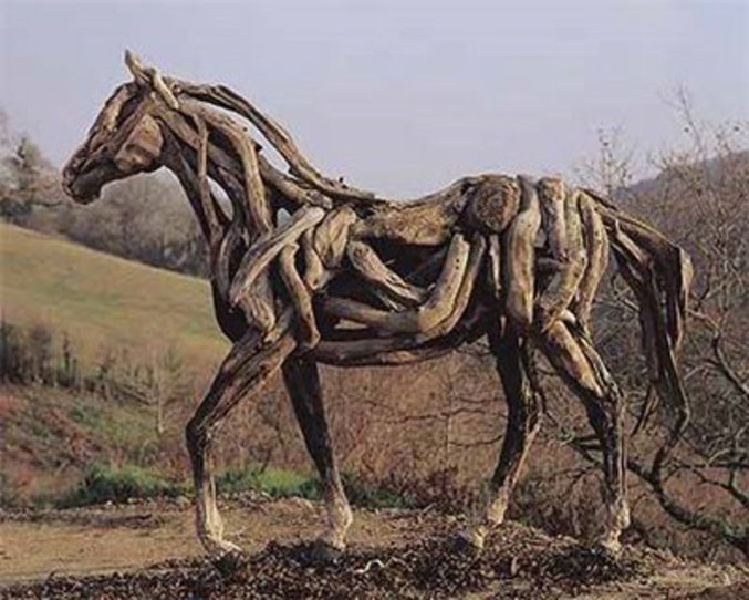 Un cheval de bois.