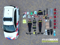 Contenu d'une voiture de police aux Pays-Bas