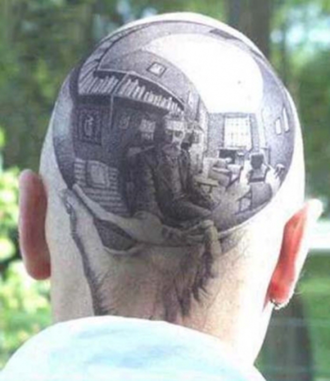 Un tatouage unique.