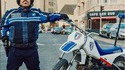 Les nains en l'air!