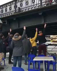 Le débile de la bande