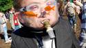 Deux poissons rouges dans un bocal
