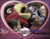 Kiss cam 4