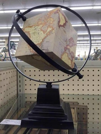 Bon sang mais c'est bien sur: LA TERRE EST CUBIQUE !!!
