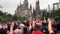 Les fans d’Harry Potter rendent hommage à Dumlbedore