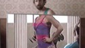 Derrière sa télévision