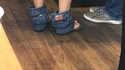 Les jeans taille basse ça devient n'importe quoi