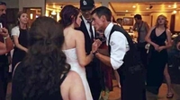 Mariage nudiste ?