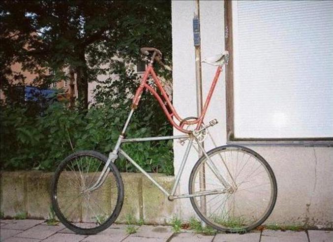 Un double vélo.