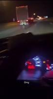 Une roue sur la route