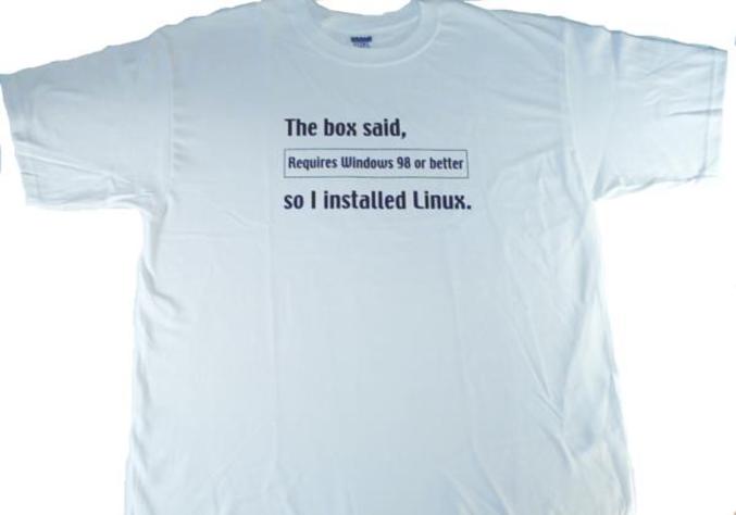 Un t-shirt que tout linuxien qui se respecte devrait avoir ;-)