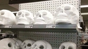 Kan les Frey se lancent dans le commerce