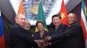Le groupe des BRICS (Brésil, Russie, Afrique du Sud, Inde et Chine) envisage de créer une nouvelle monnaie qui remettrait en cause la domination du dollar américain en tant que principal moyen de règlement international