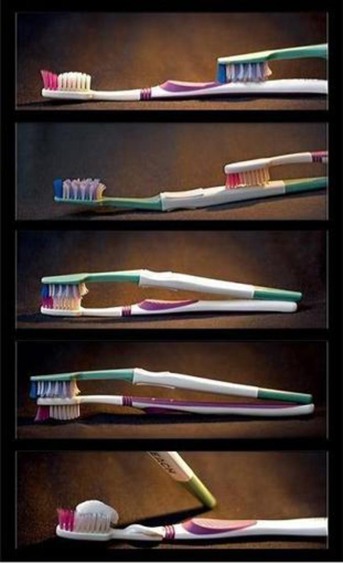 Des brosses à dents.