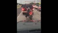 1 Midget Spotted Riding a Motorcycle Thats Bigger than Him Video eBaums World 