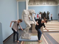 Imitation au musée