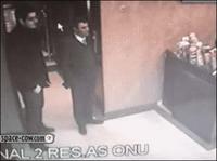 ça y est, les fdp ont décidé de passer à l'attaque et de terroriser les braves gens 