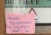 A Marseille, un des libraires a de l'humour