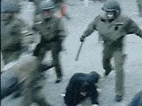 Dégage, toi, t'vois pas qu'tu gênes !