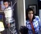 Maman Bridoux cherchant son fils Justin