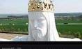En Pologne, une immense statue de Jésus permet la diffusion d'internet aux localités avoisinantes