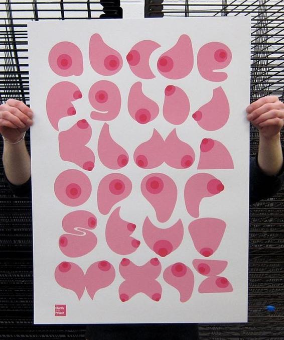 En ce jour de Seins-X-giving, une nouvelle méthode d'apprentissage de l'alphabet tétonifiante.
Ça marche aussi pour les aveugles.
