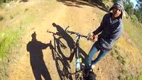 Un cycliste se fait braquer et voler son vélo et filme tout avec sa GoPro