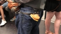 Quand tu gardes ton burger pour plus tard