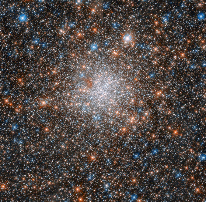 Photo la plus récente de l'amas globulaire NGC 1898 par le satellite Hubble.
Vous pouvez zoomer ^^  

https://fr.wikipedia.org/wiki/NGC_1898
http://media.lelombrik.net/t/94b687c793ff5ed4d0bc469f29c1e377/f/94b687c793ff5ed4d0bc469f29c1e377.jpg