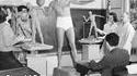 Pour se faire un peu de blé, le jeune acteur Ronald Reagan pose pour des étudiants en Arts Plastiques (1940)
